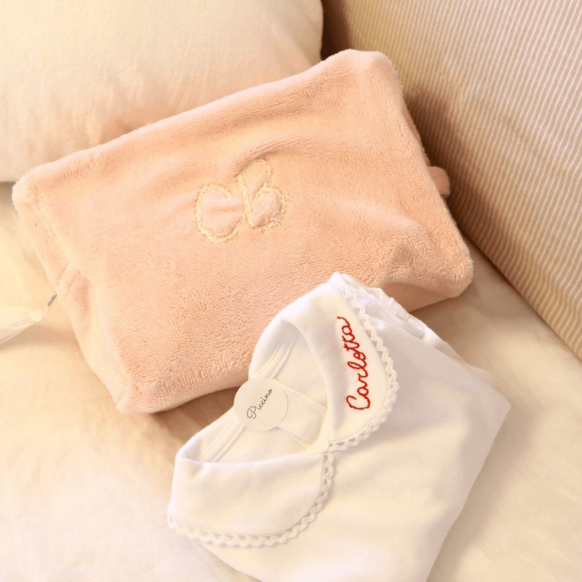 Beauty Case in Spugna Neonato Ricamato a Mano - Piccino store
